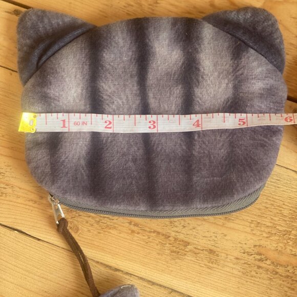 44-(2fer) In PURSEuit Of PussyCats - Picture 7 of 11